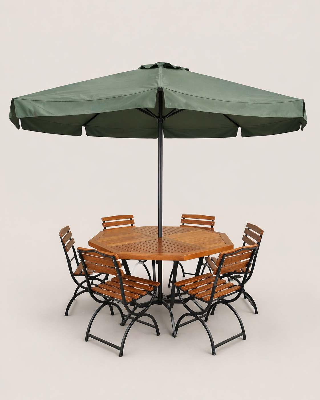Mawingu Garden Table Set — handcrafted African outdoor from Kenya