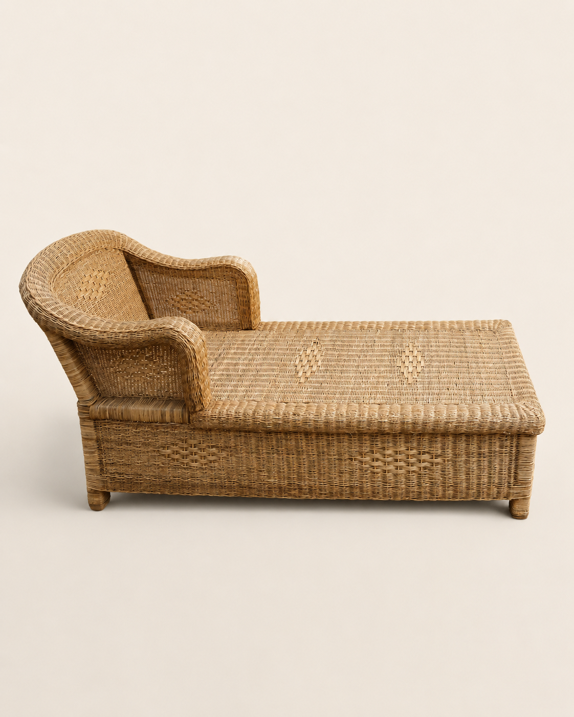 Fahari Laze Chaise Lounge — handcrafted African furniture from Kenya