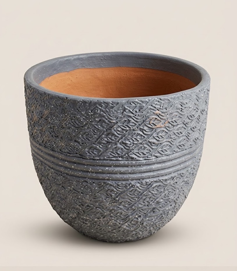 Cava Planter — handcrafted African outdoor from Kenya