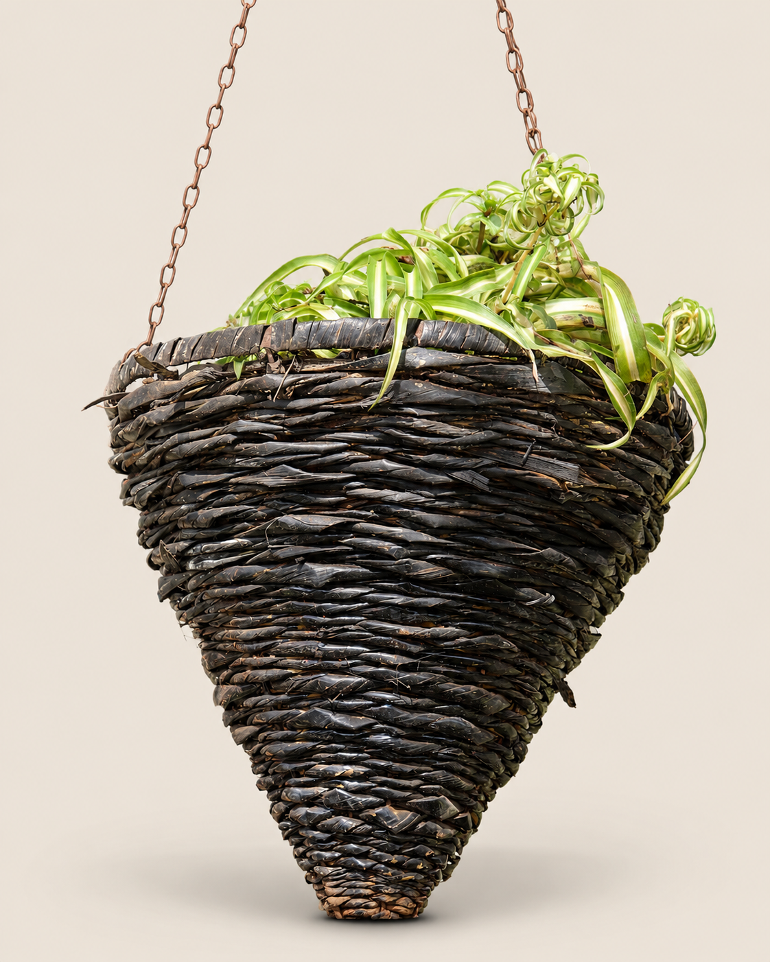 Somabeko Makuti Planter — handcrafted African outdoor from Kenya